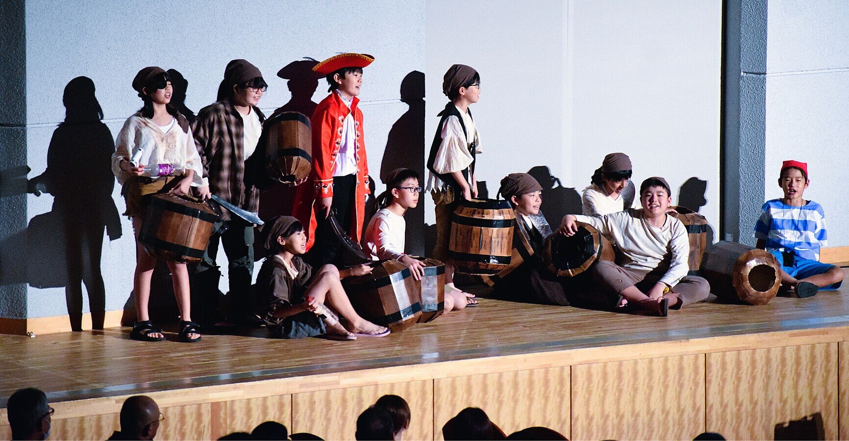 6年ピーターパン　袖の海賊DSC_4998 - コピー.jpg