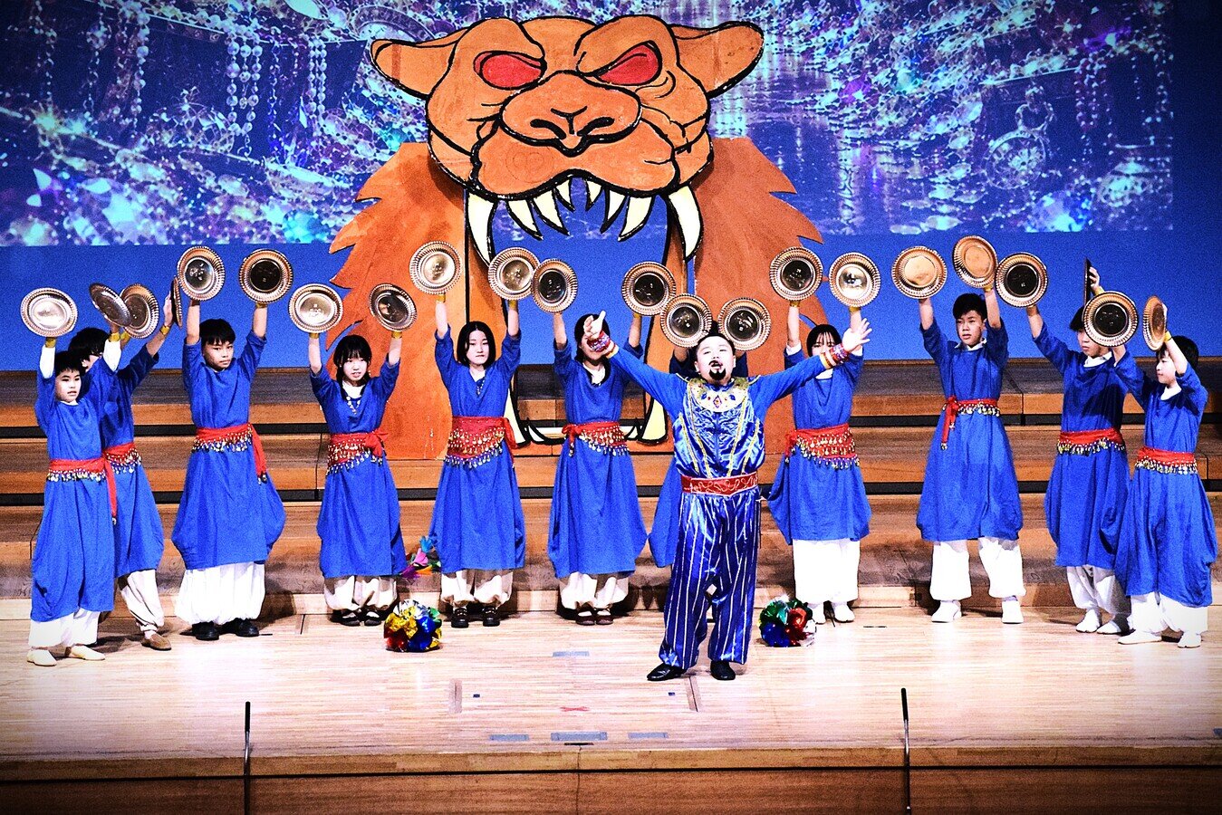 8年アラジン　山﨑ジーニーFriendLikeMeDSC_5794 - コピー.jpg