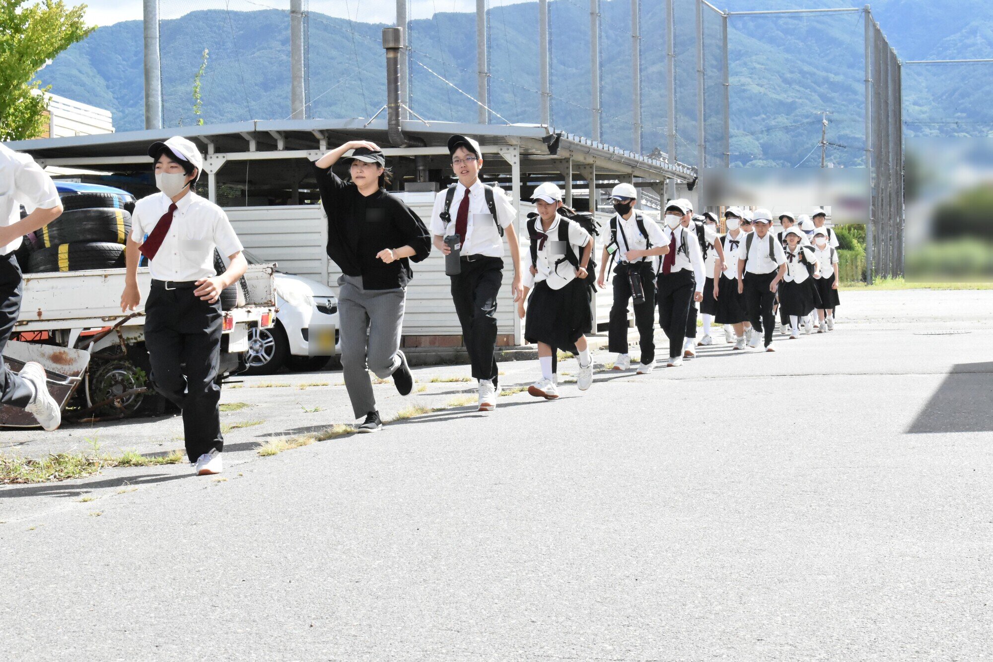 体育館へ避難移動中DSC_9965 - コピー.jpg